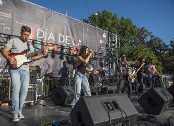 Fiesta por el Día de la Juventud en el Parque del Prado