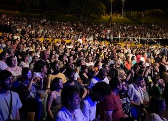 Concierto de Ruben Rada en el Teatro de Verano en el marco de la XXVII Cumbre de Mercociudades en Montevideo 