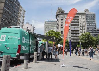 Policlínica movil durante la  XXVII Cumbre de Mercociudades en Montevideo