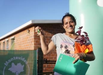 Entrega de viviendas en el barrio La Paloma