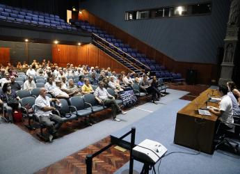 Presentación a concejos vecinales de proyectos de alumbrado en el marco del programa Montevideo se Adelanta