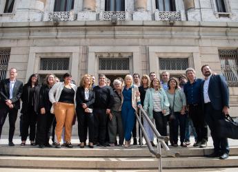 Presentación de escrito de la Intendenta Carolina Cosse al Senado de la República