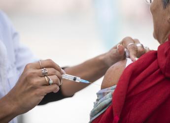 Lanzamiento de campaña de vacunación antigripal