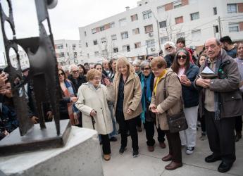 Inauguración de escultura en homenaje a Pepe D'Elía en el marco de la conmemoración de su natalicio