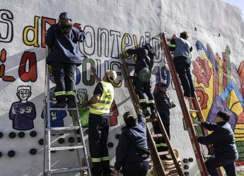 Realización de mural en plazoleta de avenida Agraciada y Zufriategui, barrio Paso Molino