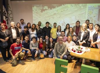 Firma del convenio y anuncio de la entrega de un predio en Ciudad Vieja a FECOVI 