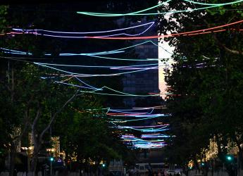 Instalación de luminarias led en Av.18 de Julio por Carnaval 2024