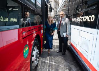 Intendenta de Montevideo Carolina Cosse participa de la presentación del fideicomiso para nueva flota de ómnibus eléctricos 