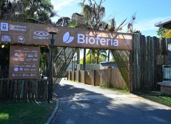 Autoridades de la intendencia visitan la Bioferia Montevideo 2024   