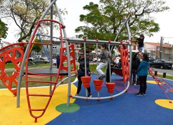 Inauguración de obras del Presupuesto Participativo en la plaza República del Salvador  