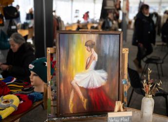 Intendenta Mauricio Zunino, recorre Feria de Emprendimientos por el día de Artesanas y Artesanos, 30 de Julio de 2024