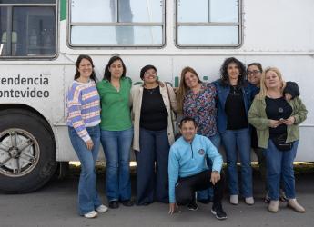 Celebración por los 30 años del Policlínico móvil del Municipio A