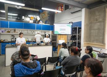 Curso de Cocina Uruguay para migrantes en el marco del Mes de las Migraciones