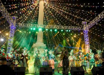 Desfile inaugural de Carnaval