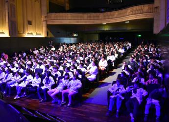 Cierre de Identidad Oculta Sala Zitarrosa