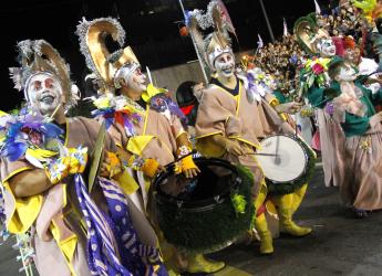 Desfile de Carnaval avda. 18 de Julio