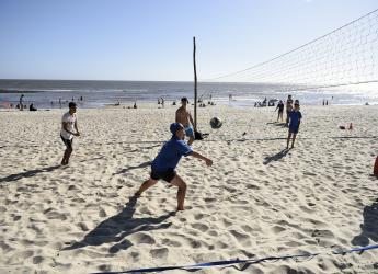 Actividades deportivas en la playa Pajas Blancas