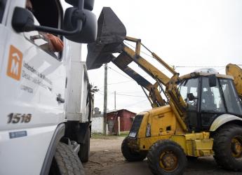 Limpieza en el barrio Aquiles Lanza