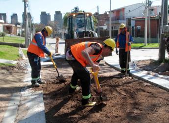 Obras viales en la calle Héctor Gerona  y Rambla Euskal Erría