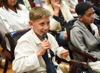 Presentación del Concejo de niñas y niños en el gabinete