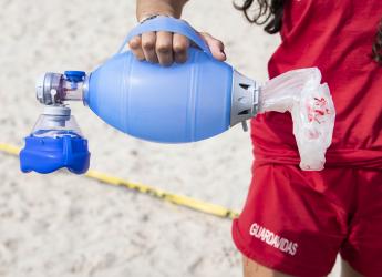 Equipamiento de asistencia respiratoria manual