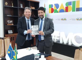 Firma de acuerdo de cooperación con Brasil 